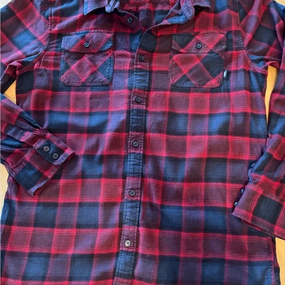 Vans Plaid Red and Blue Button Up Shirt Tailored Fit Size Large - Picture 2 of 6